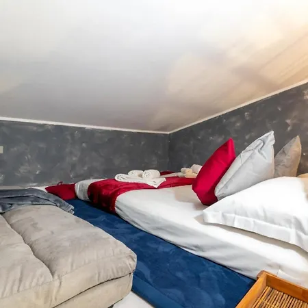 Da Rosi Srl Centro Garibaldi Mansarda Wifi E Acd Appartement Turijn