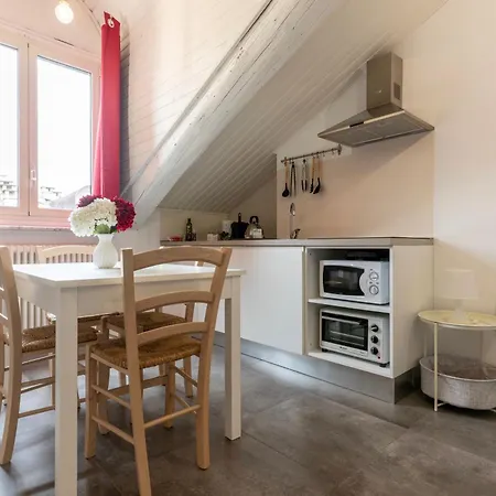 Apartmán Da Rosi Srl Centro Garibaldi Mansarda Wifi E Acd